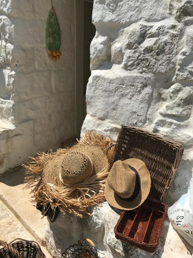 Borgo Trulli 1789 Bed & Breakfast Ostuni Eksteriør bilde