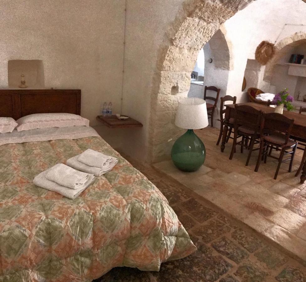 Borgo Trulli 1789 Bed & Breakfast Ostuni Eksteriør bilde