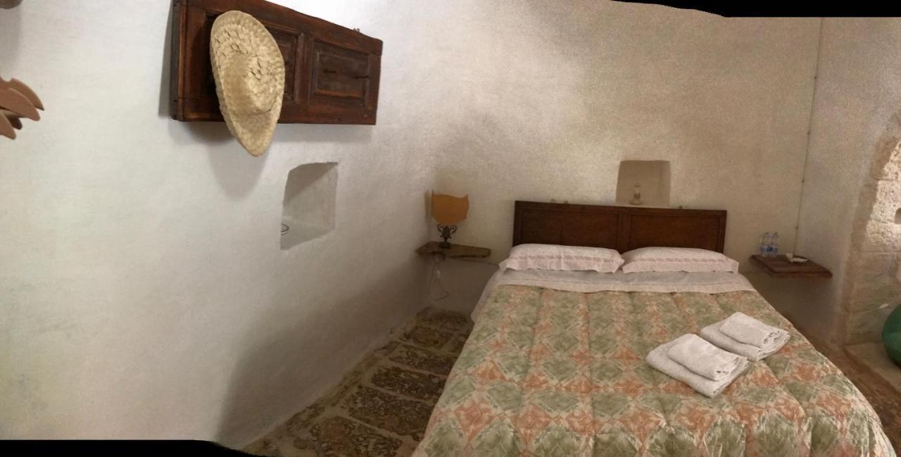 Borgo Trulli 1789 Bed & Breakfast Ostuni Eksteriør bilde